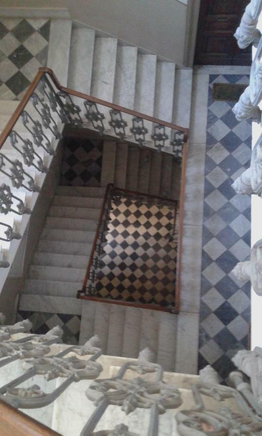 Mansarda In Palazzo D'Epoca Διαμέρισμα Κατάνια Εξωτερικό φωτογραφία
