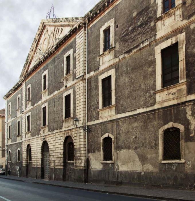 Mansarda In Palazzo D'Epoca Διαμέρισμα Κατάνια Εξωτερικό φωτογραφία